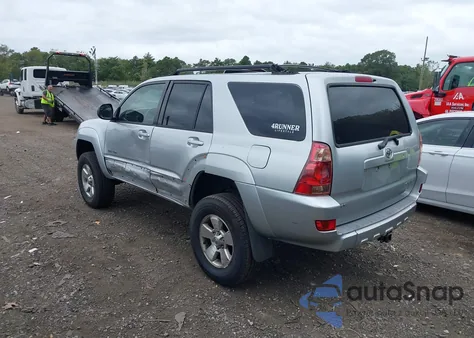 2003 Toyota 4Runner Sr5 V6 z USA, uszkodzony, nr VIN JTEBU14RX38008667